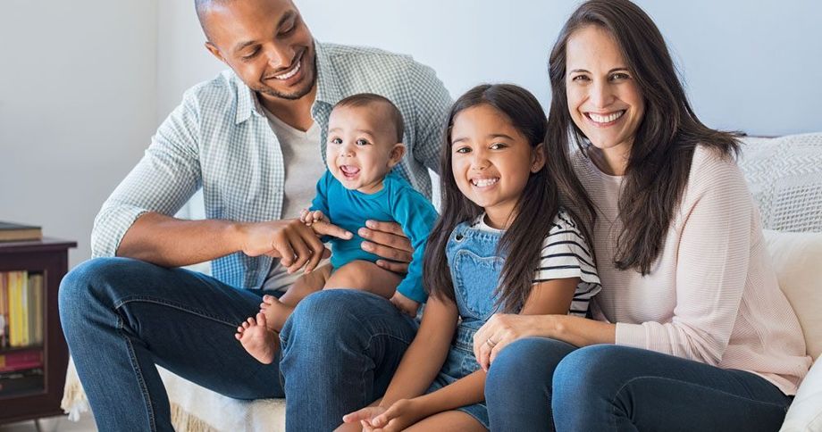 Famille souriante